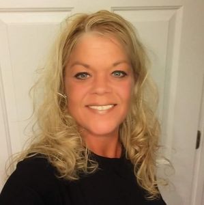 Meet your Posher, Tonya